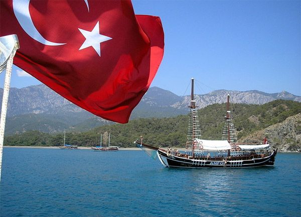 عطلة في تركيا في الخريف - إلى البحار الأربعة